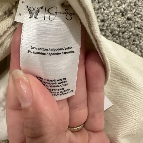 Jessica Simpson Cream Wide Leg Pants | Women’s Size 6 | Cropped Dress Trousers - Picture 7 of 9